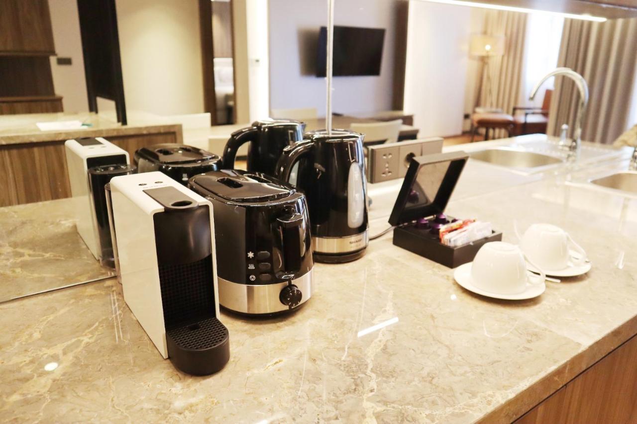 Oakwood Suites Kuningan Jacarta Exterior foto