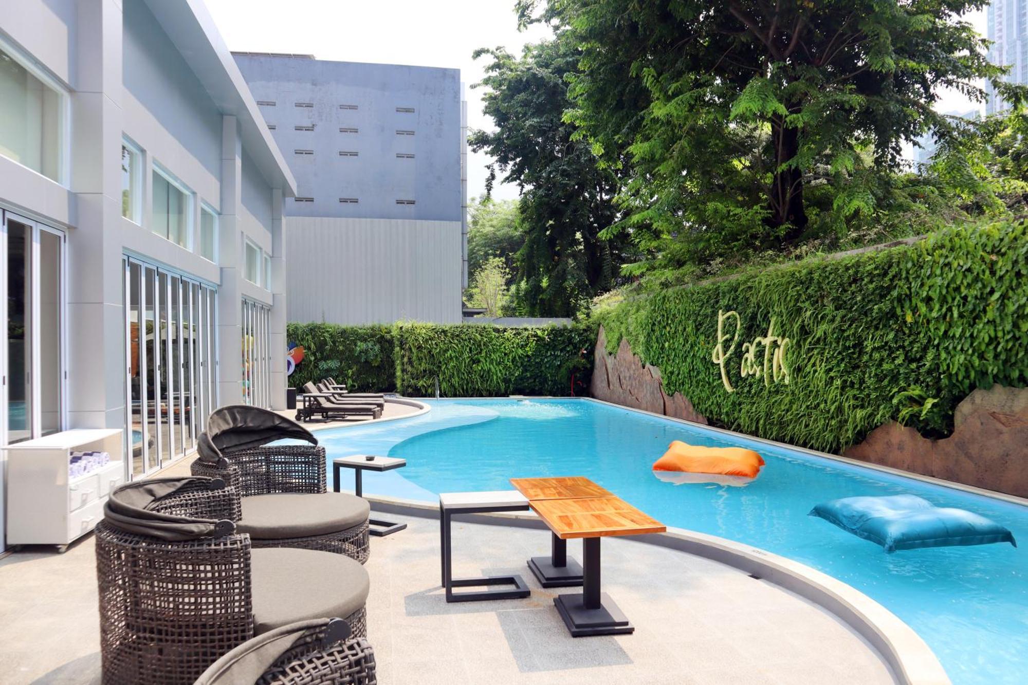 Oakwood Suites Kuningan Jacarta Exterior foto