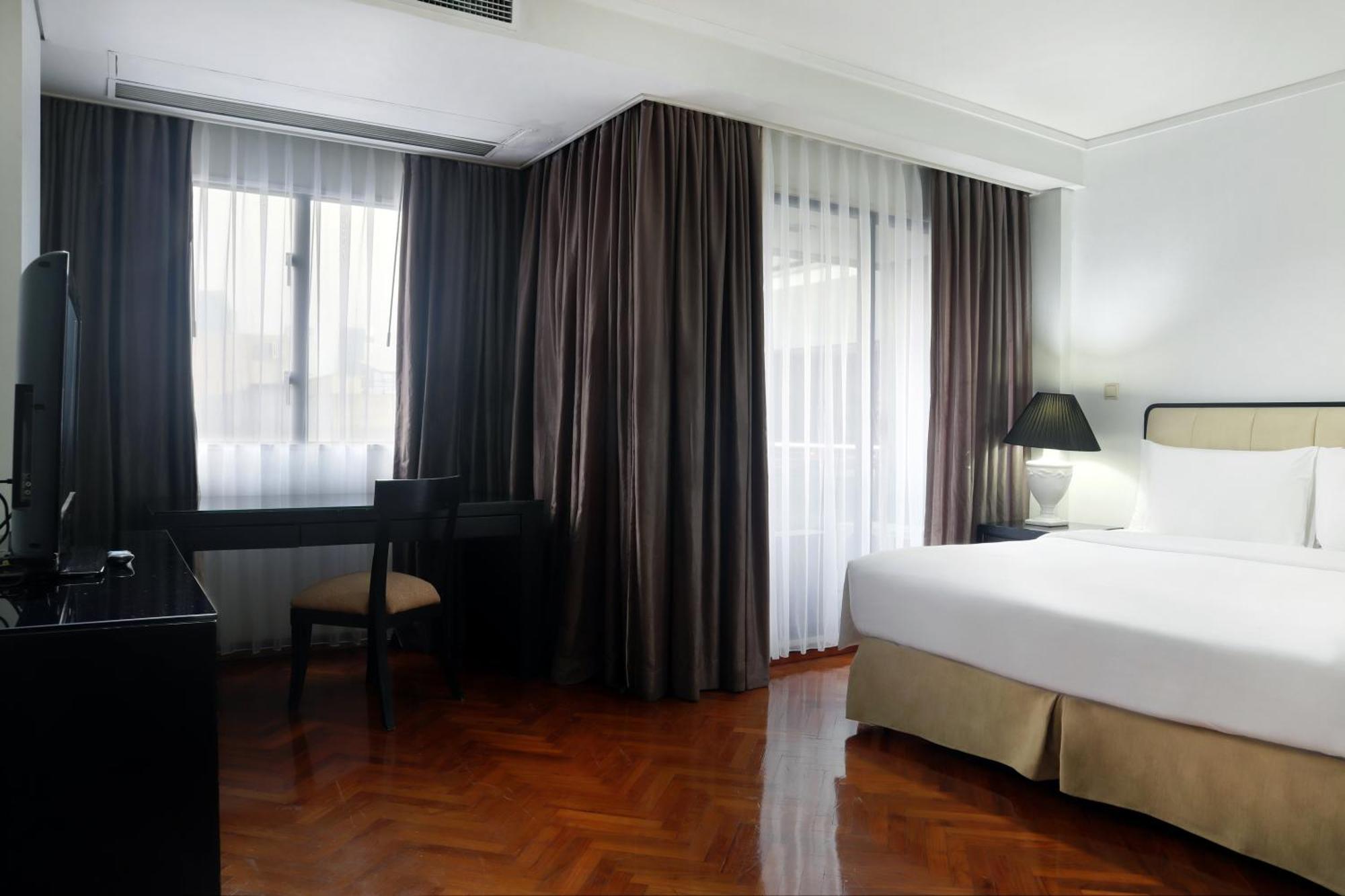Oakwood Suites Kuningan Jacarta Exterior foto