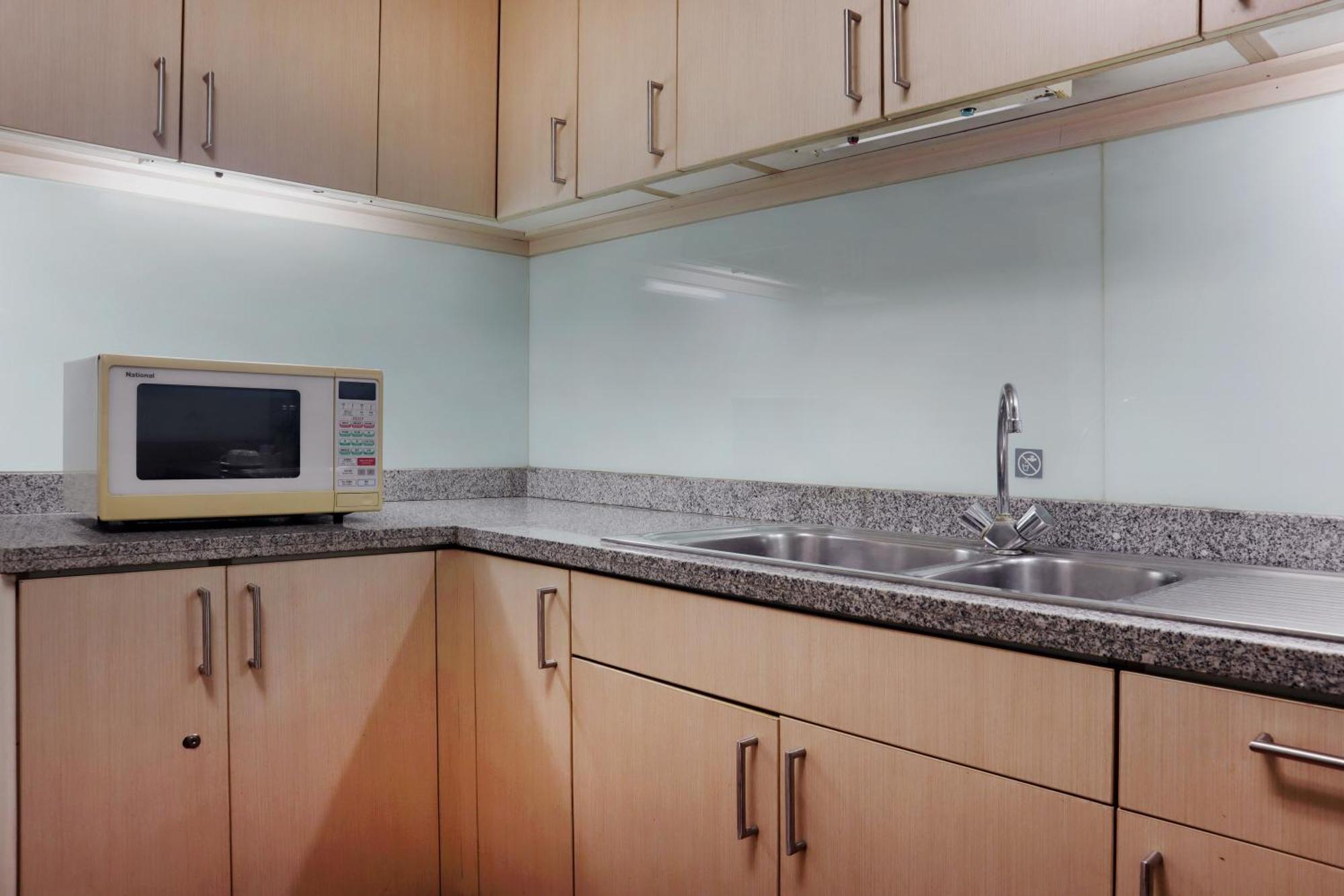 Oakwood Suites Kuningan Jacarta Exterior foto